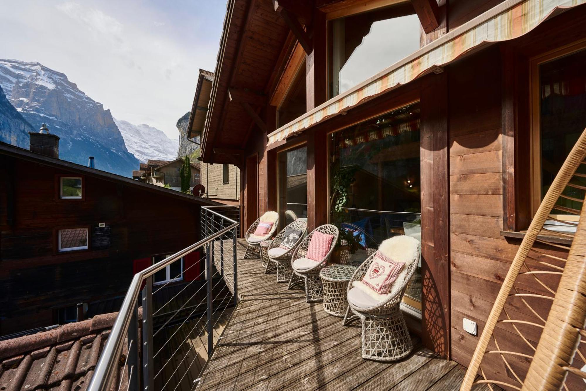 Chalet Lauterbrunnen Buitenkant foto